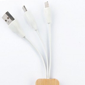 Cabo USB com 2 Saídas Personalizado