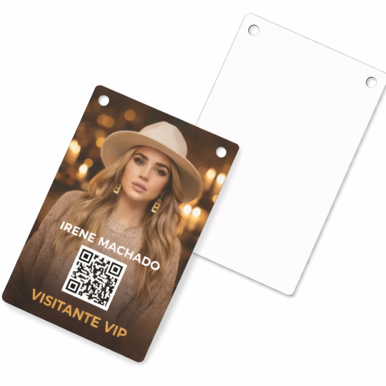 Credencial em PVC 92 x 142 mm Personalizada