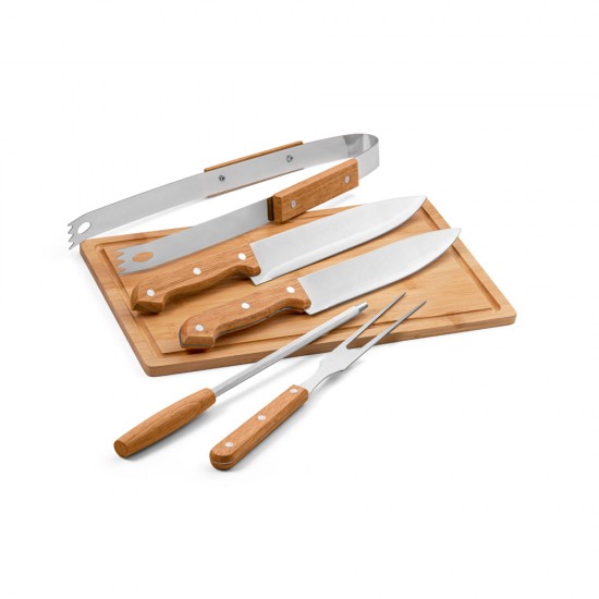 Kit Churrasco em Aço Inox e Tábua em Bambu Personalizado