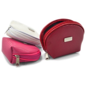 Necessaire em Couro Sintético Personalizada para Brindes