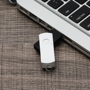 Pen Drive Personalizado Giratório