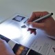 Caneta Esferográfica Com Ponteira Laser e LED